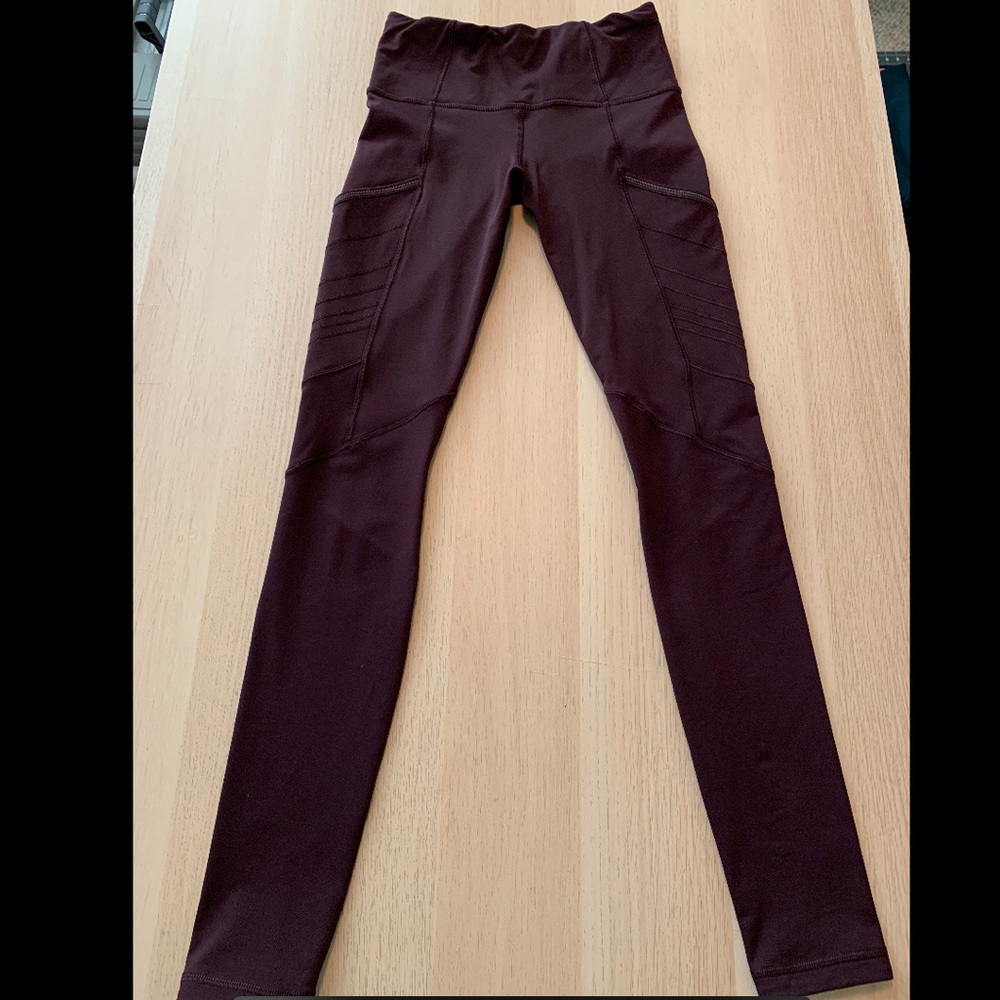 Lululemon Size 2 full length workout leggings